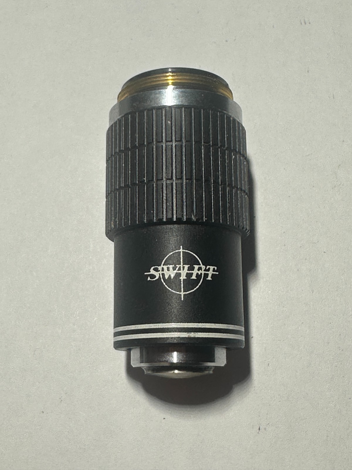 Swift Microscope Objective HI DIN100 / 1.25 Made in JAPAN, White stripes