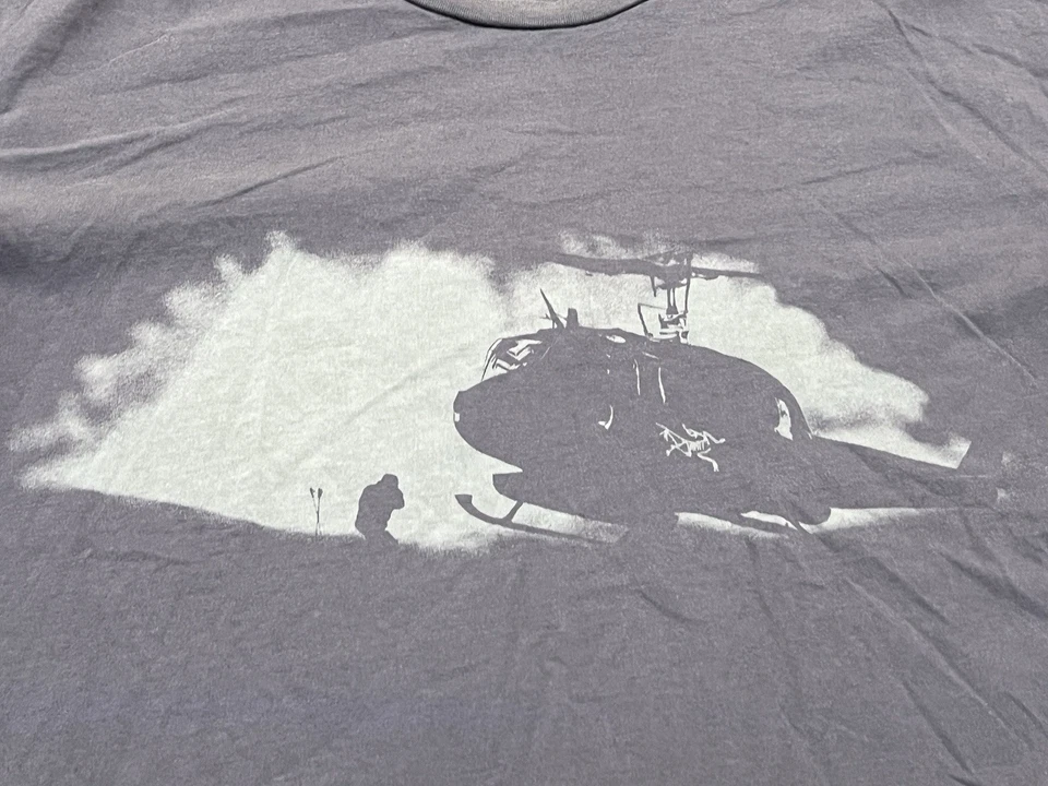 Arc’teryx Canadian Mountain Holiday Heli-Skiing Gray T-Shirt - XL - Image 2 of 4