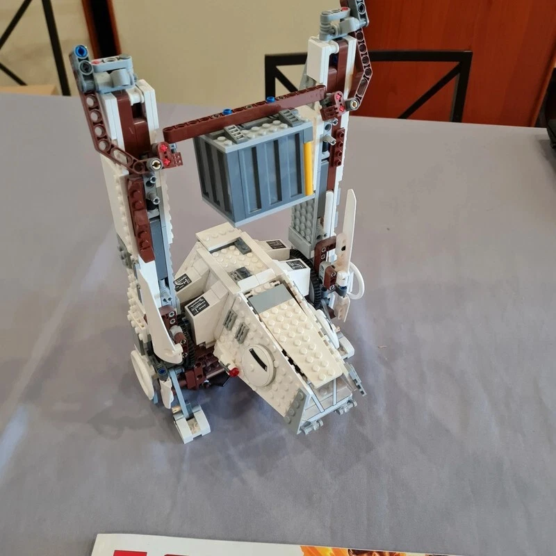 LEGO Star Wars 75219 Imperial AT-Hauler, photo 2 sur 3