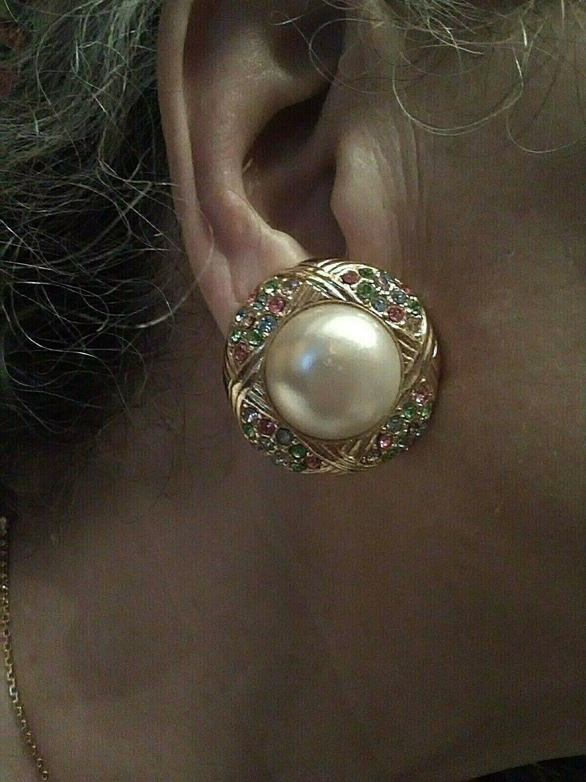 Picture 2 of 2