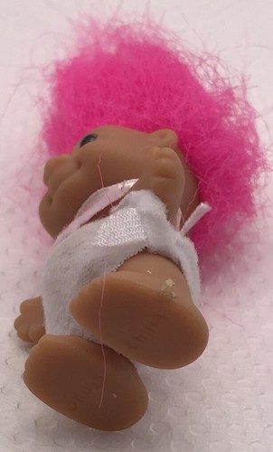 Russ Troll Doll Baby Bib Pink Hair 2” - Picture 4 of 4