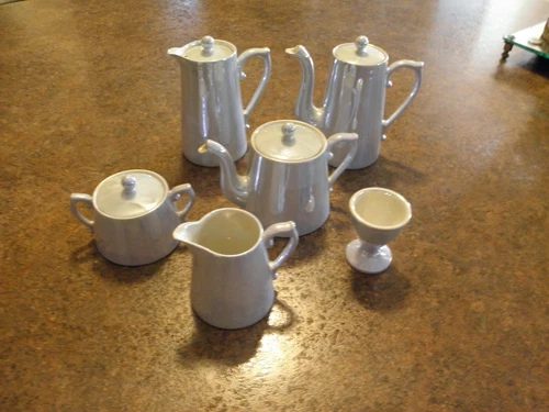 VINTAGE LIMOGES TEA POT SET-AF DALRYMPLE LUSTERS.RARE SET