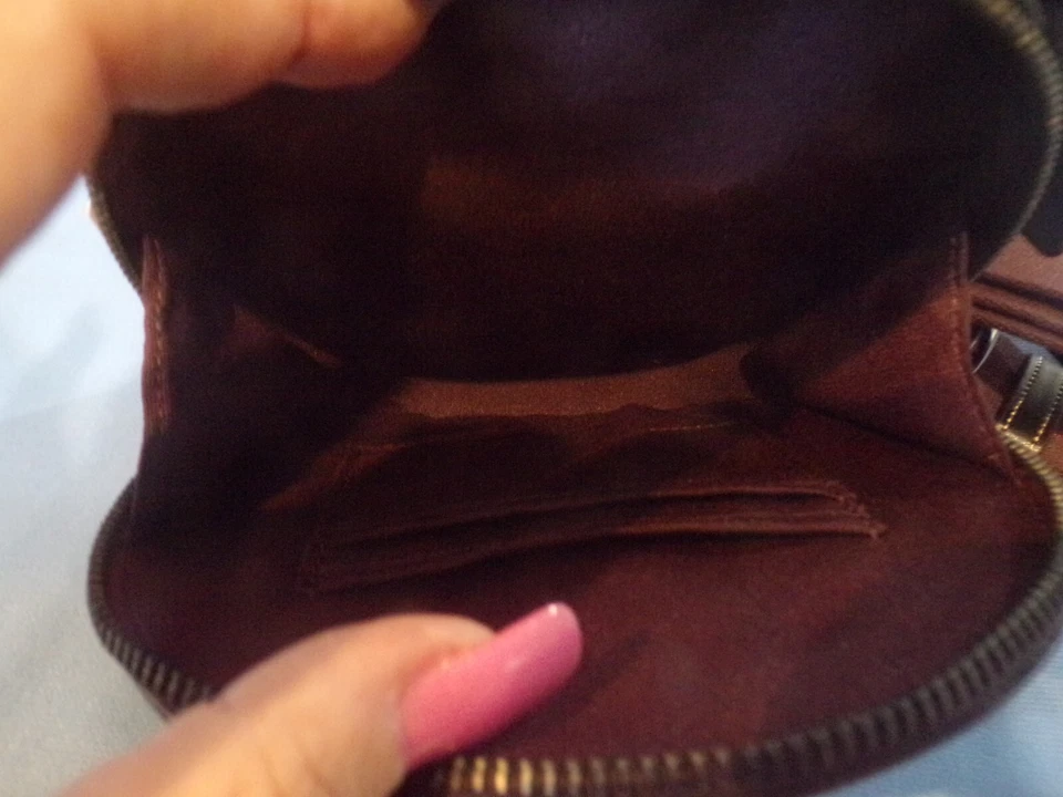 NEW COACH Signature DISNEY CANTEEN Crossbody PURSE Mickey Minnie Donald Goofy - Image 4 of 4