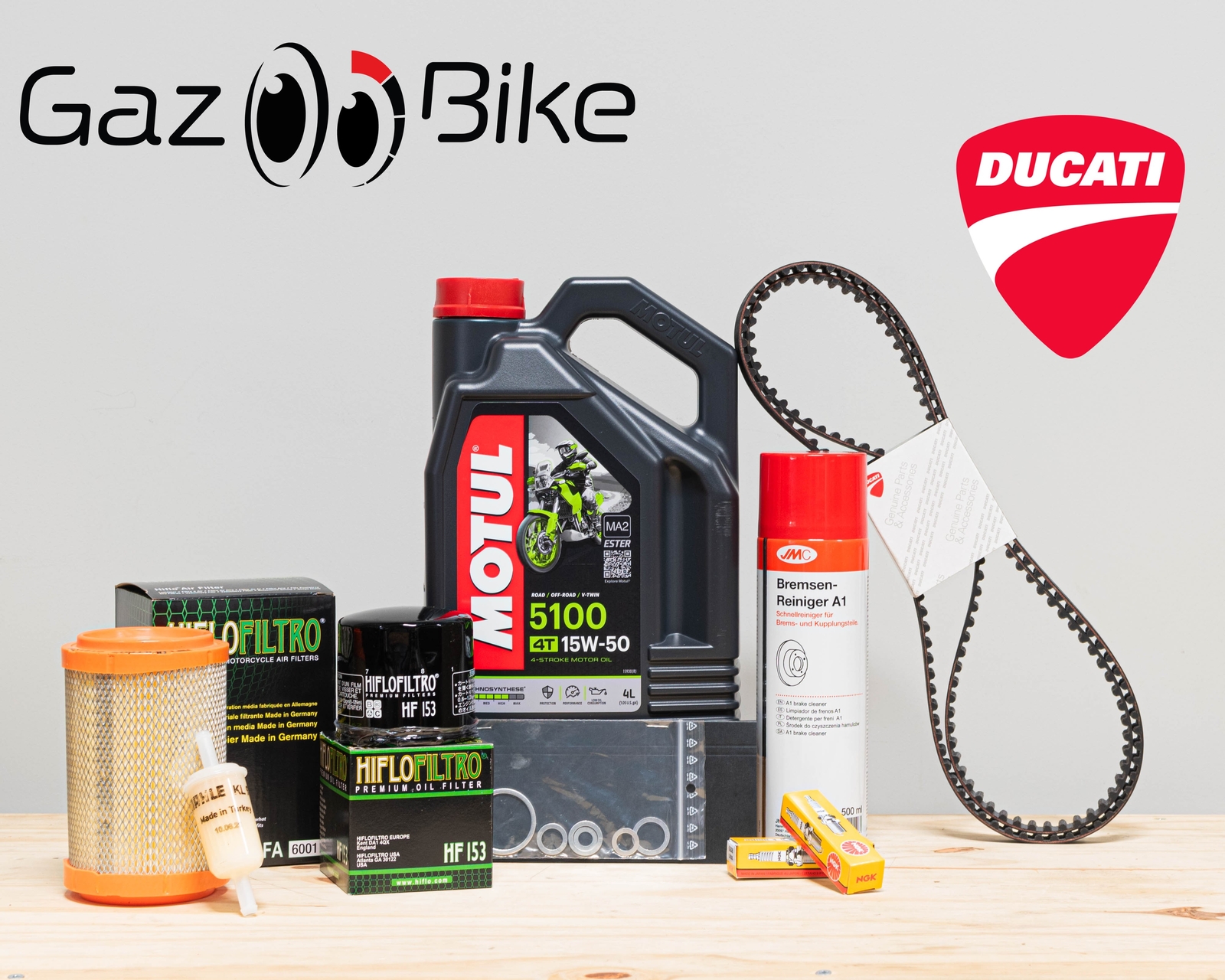 Kit vidange complet Motul 5100 pour révision hivernale Ducati Monster 696