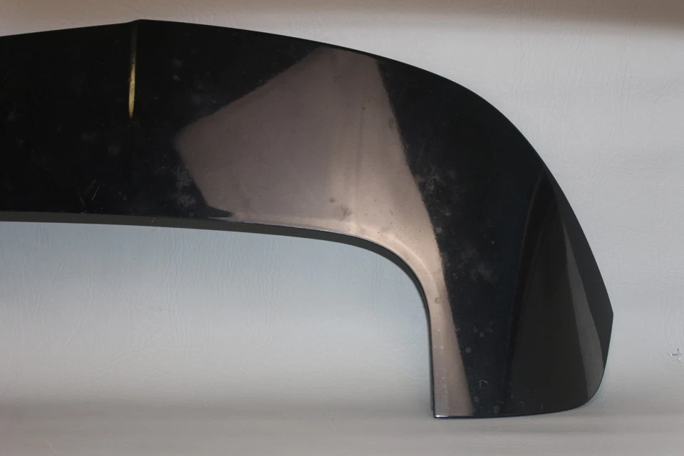 Alerón/ala trasero Subaru XV Crosstrek 2018-2023 OEM 96031FL000 Foto 4 de 4