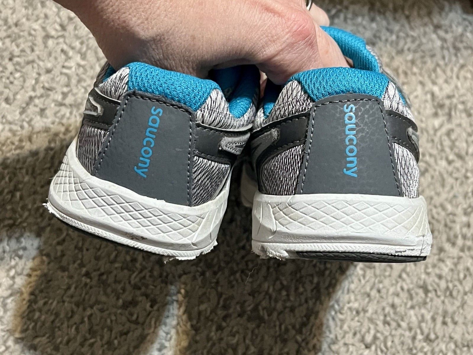 Saucony Jr Ride 10 Size 10 Boys Toddler Kids Silver Teal Sneakers Running Shoes thumbnail 2