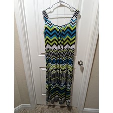 Women's Colorful Chevron Print Dress by Glamor. Size 14 with stretch! Comfy!