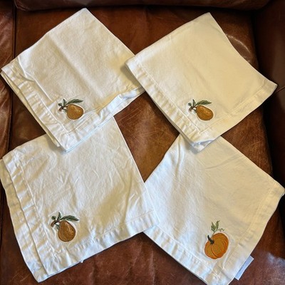 Williams Sonoma Embroidered Napkins Set of 4 Fall Harvest 3 Pears 1 Pumpkin 20''