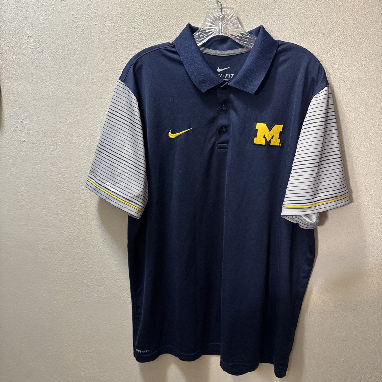 Men's Nike Dri-Fit Michigan Wolverines Performance Short Sleeve Polo SZ XXL