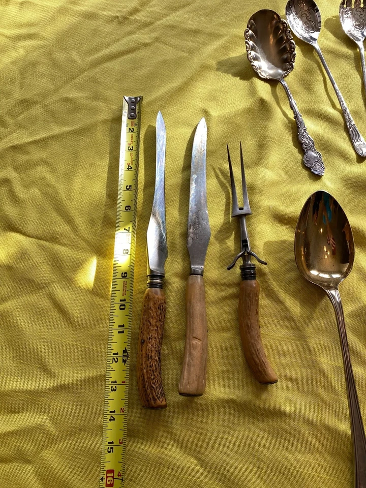 silverplate flatware mixed group 21 svng utensils incl. sheffield carving knives - Image 4 of 4