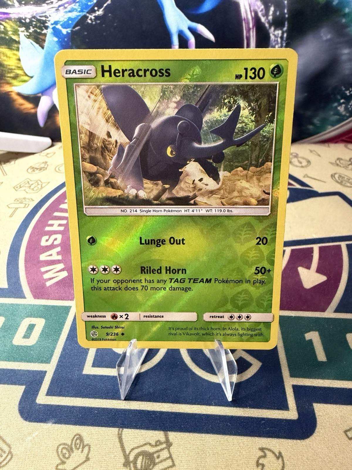 Heracross 9/236 Uncommon Reverse Holo SM - Cosmic Eclipse Pokémon TCG
