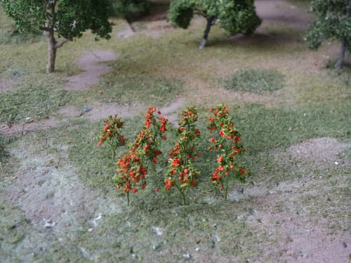 MP SCENERY 16 Tomato Trees N Gauge Railroad Layout Farm Layout Handmade Plants - Picture 4 of 4