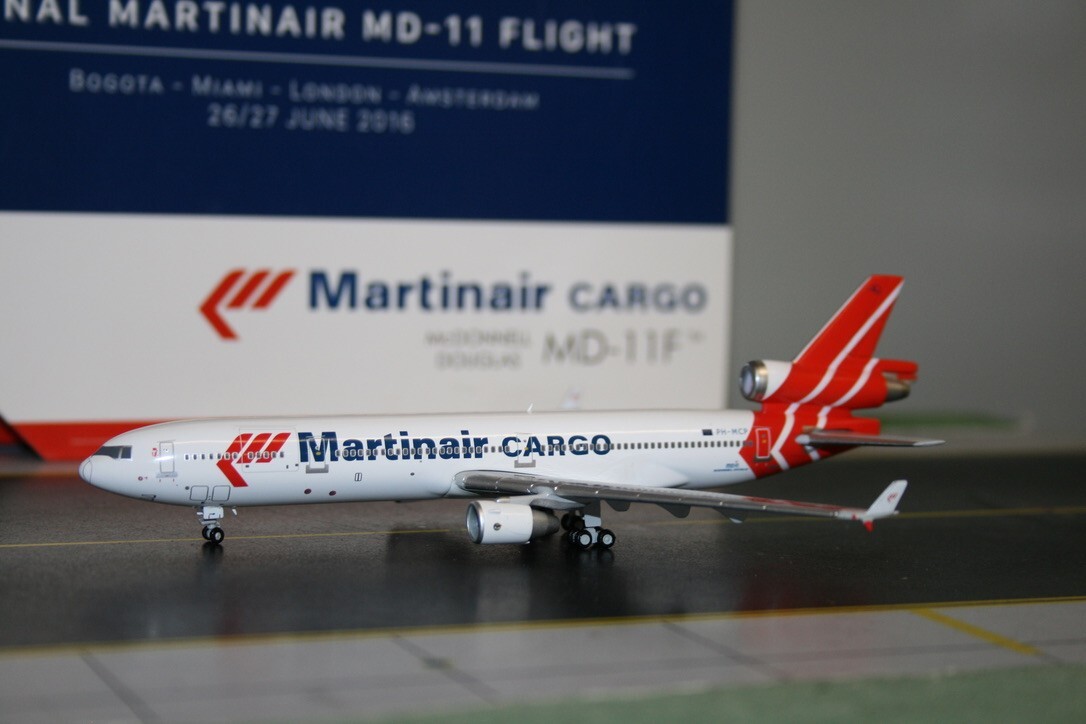 マーティンエア MD-11F PH-MCP 1/400 Gemini Jets 1:400 Martinair Cargo MD-11F PH-MCP (GJMPH1195) Die