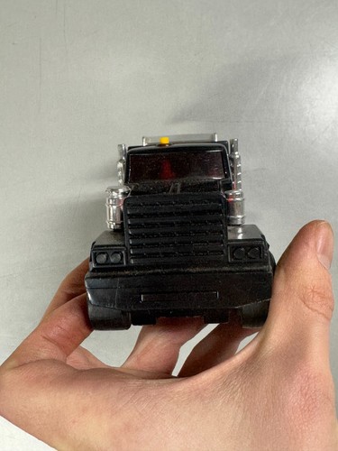 Tonka - Clutch Poppers - Push Button Friction Drag Semi Truck - 1980s GMC - USED - Picture 6 of 6
