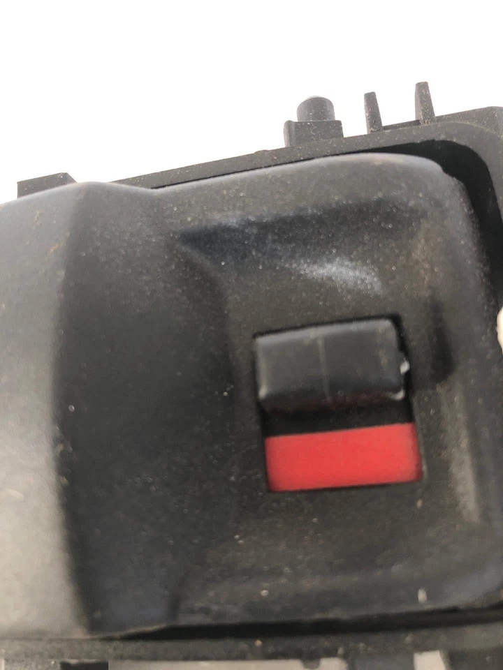 2001 MERCEDES BENZ ML SERIES ML430 Liftgate Trunk Door Interior Release Handle - Image 3 of 4