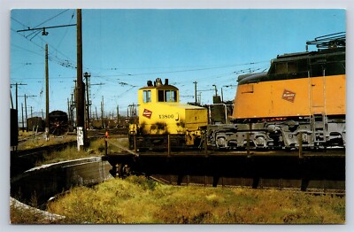 Postcard Train Chicago Milwaukee St Paul & Pacific RR Yard Scene Switcher H07