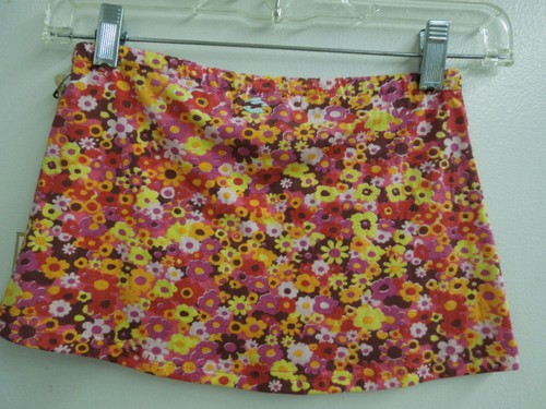 NEW - GIRL'S BILLABONG FLORAL SKIRT WITH 2 FRONT POCKETS - ASST SIZES - $12.00 - Picture 3 of 4