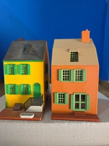HO 2 ROW HOUSES H 25