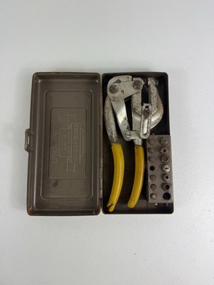 ROPER WHITNEY NO. 5 JR USA HAND PUNCH SET METAL BOX SHEET METAL