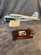 Cessna T-50 Song Bird Sky King TV Show N53378 Desk Top Model 1/32 SC Airplane