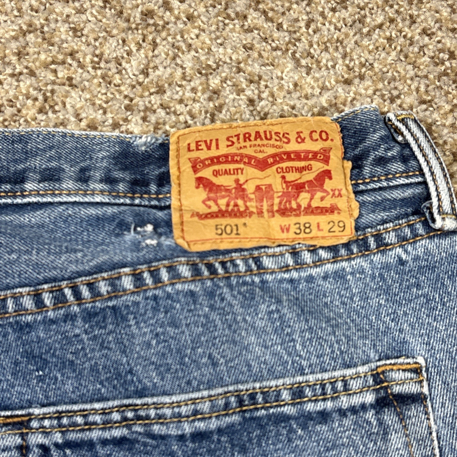 Levis 501 XX Button Fly Jeans Men’s 38 X 29 Distressed - View 15