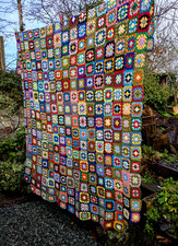 VINTAGE VERY LARGE HAND CROCHET BEDSPREAD THROW HANGING 63" X 105" BOHO MID CENT