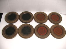 LOT OF 8 SHUFFLEBOARD DISCS 4 BLACK 4 RED VINTAGE UNBRANDED