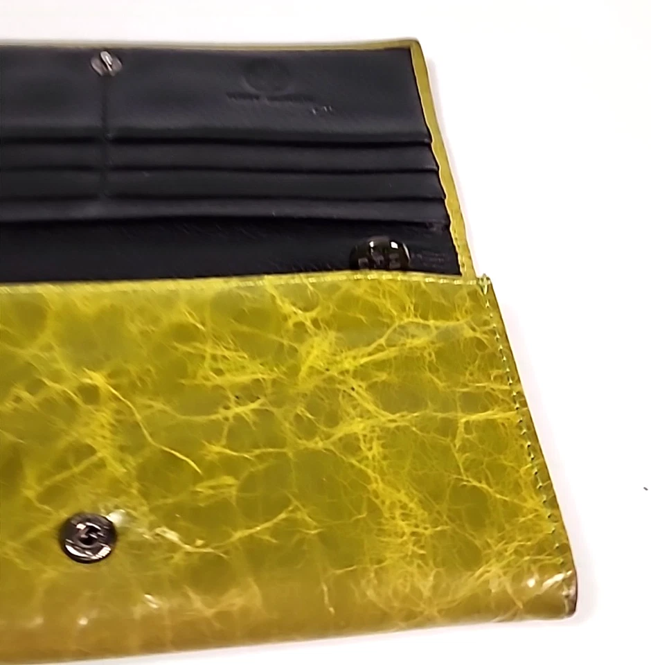 Tory Burch Green Leather Envelope Wallet Cards On Flap Over 7.5" Lrg Metal Logo - Image 3 of 4