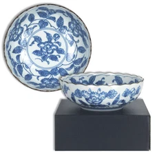 Japanese Rice Ramen Noodle Bowl 8"D Porcelain Botan Scalloped Edge Made in Japan