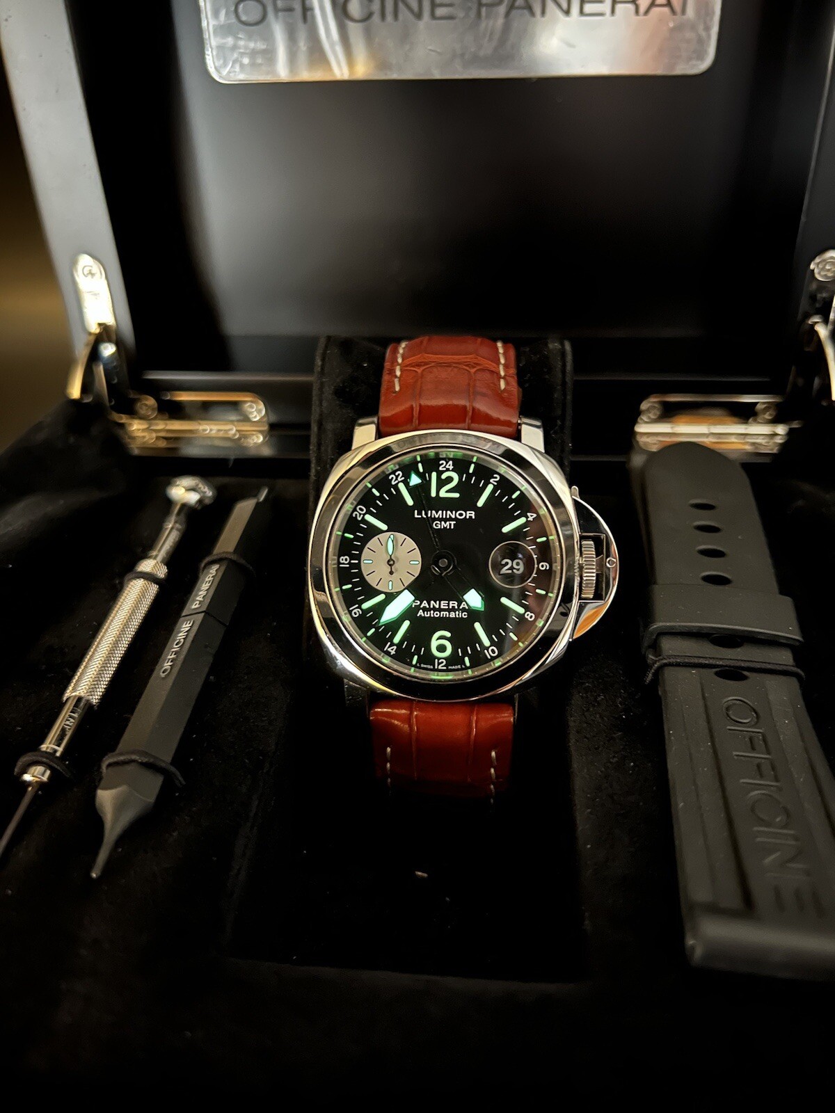 Panerai Luminor GMT Automatic Brown Strap PAM 88 … - image 9