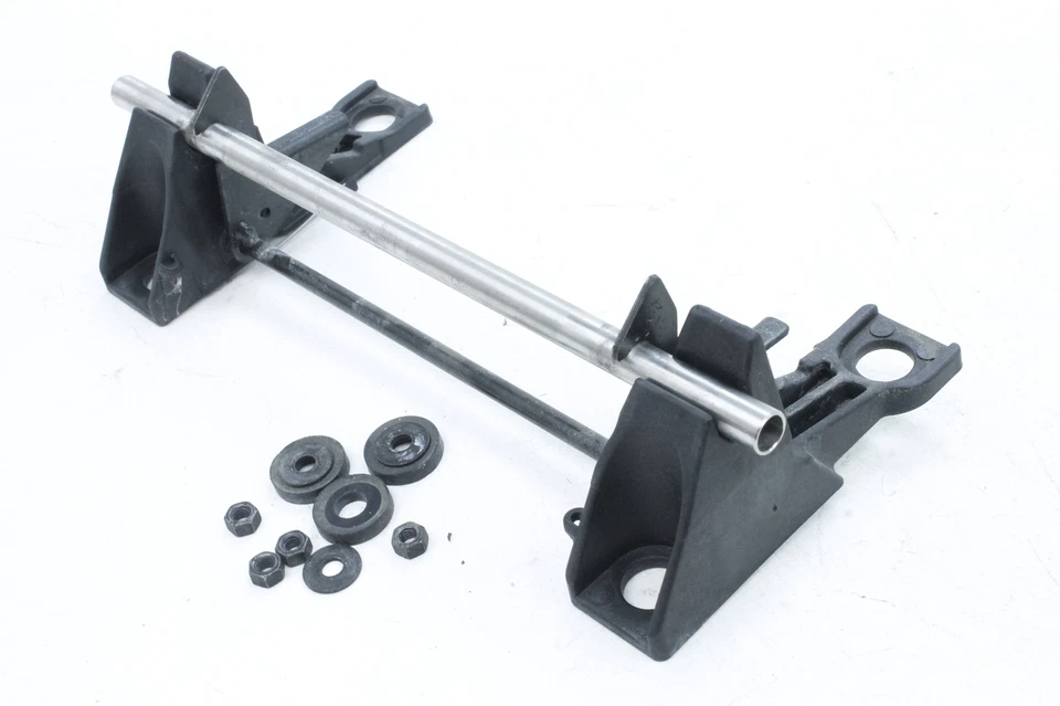 05-07 BMW R1200GS OEM CONJUNTO DE BLOQUEO DE PESTILLO DE ASIENTO DE PASAJERO TRASERO Foto 2 de 4