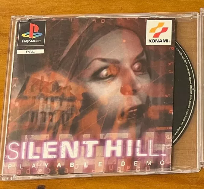 PS1 Case - NO GAME - Silent Hill