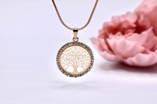 Gold Necklace with Diamonds