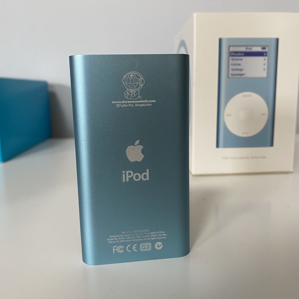 ドラえもん iPod mini 4GB (青) ドラえもん iPod mini 4GB (青) ドラえもん iPod mini 4GB (青