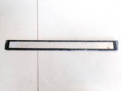 Mercedes-Benz E-CLASS 2004 Interior door step trim left front a211 #1988376-23