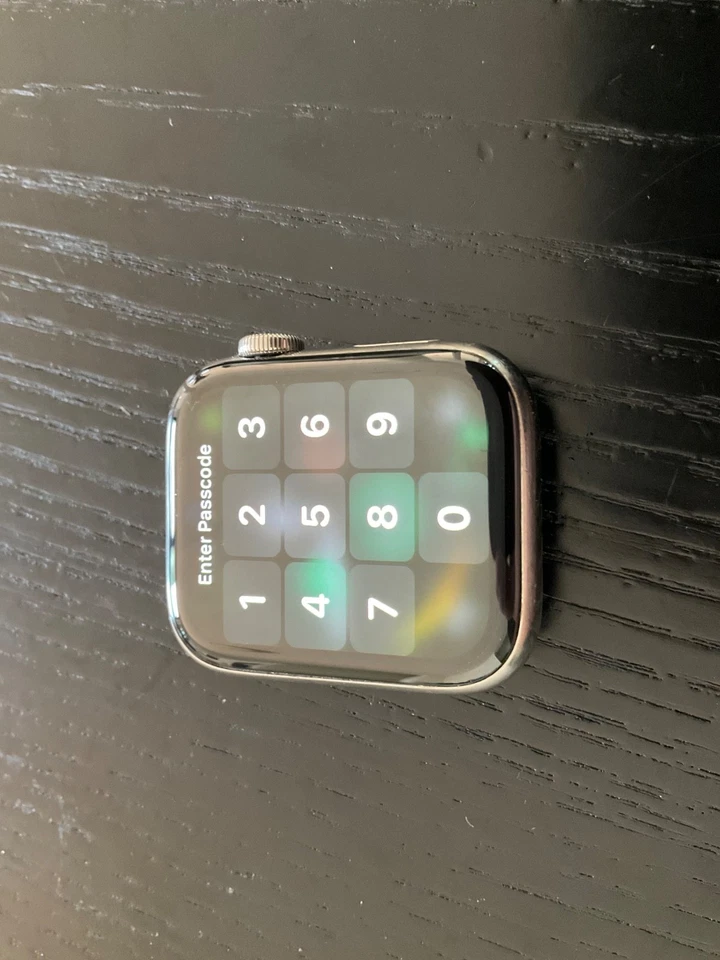 Apple Watch Series 4 44 mm Stainless Steel Sapphire Crystal LTE Cellular, + 4 bd - Image 4 of 4