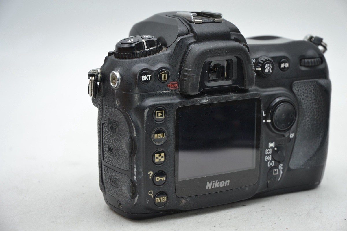 ニコン　Nikon D200 ボディ H250810 #618☆ Nikon D200 10.2 MP Digital SLR Camera - Black (Body Only