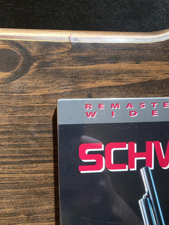 Terminator 2 LaserDisc Remastered AC-3 THX Dolby Digital, Brand New/SEALED!! - Image 4 of 4