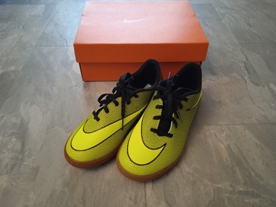 Kinder Jungen Laufschuhe Sportschuhe Hallenschuhe Gr. 38 Nike Bravata II IC gelb