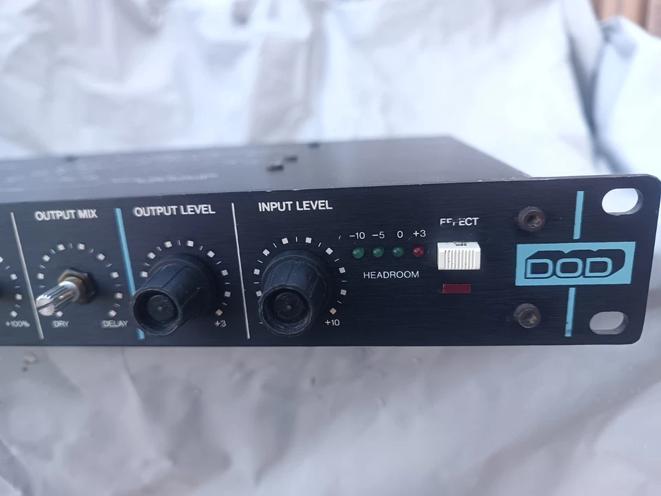 DOD R-908 Digital Delay System, Flanger Chorus Double Echo Hold, Vintage Rack - Image 3 of 4