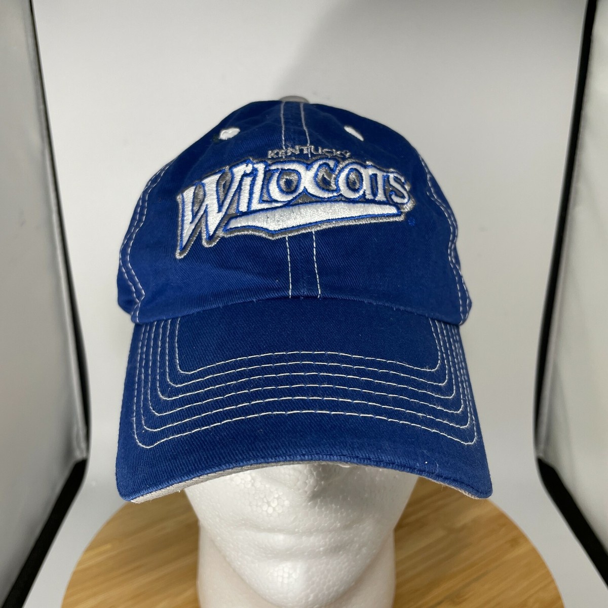 Kentucky Wildcats Hat Blue Men OS Captivating Headgear Hook Loop