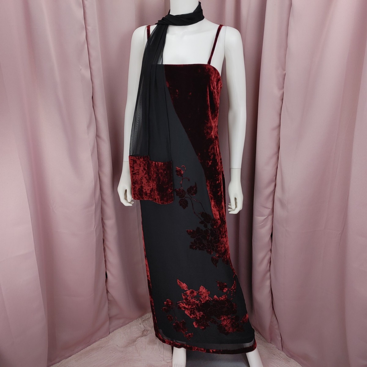 90s Y2K Joseph Ribkoff Woman's Black & Red Velvet Floral Slip