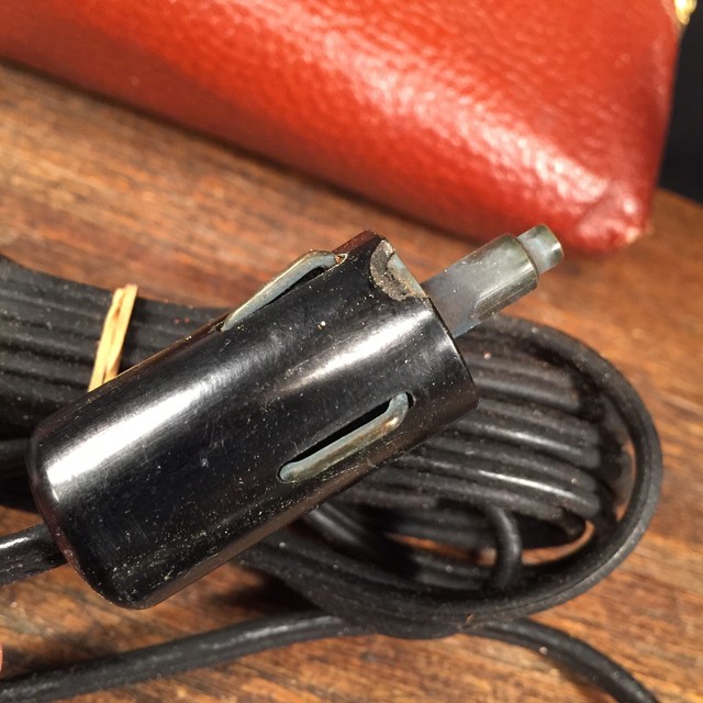 Vtg Classic Car Light USA Hanging Work Auto Lighter Mechanic Garage