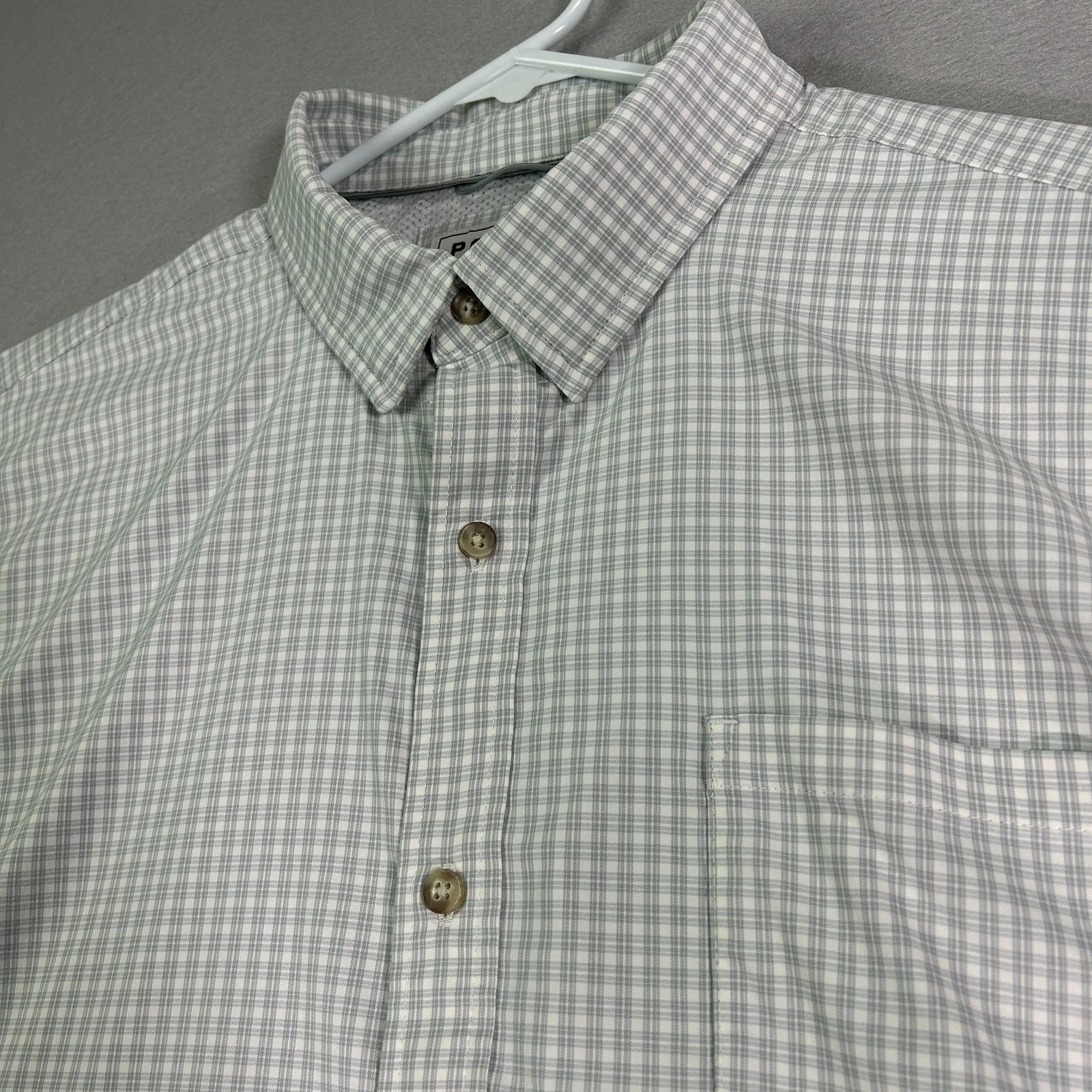 Poncho Men's Shirt XL Regular Fit White Grey Plaid Long Sleeve Ultra-Lite