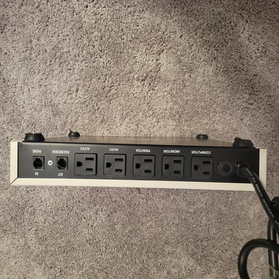 Memorex Power Center Surge Suppressor TVSS1449 PC-006-1 Vintage Computer - Image 3 of 4