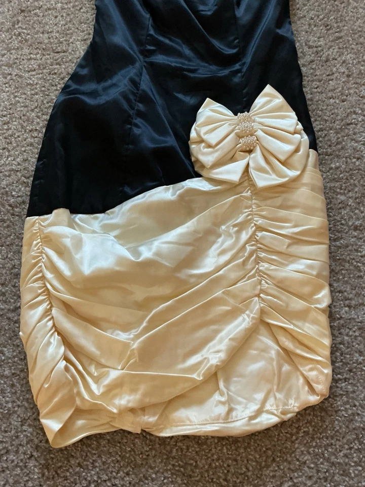 Vestido de fiesta vintage para satén 9/10 Foto 4 de 4