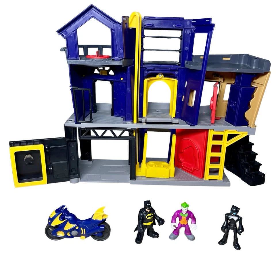 Fisher Price Imaginext DC Super Friends Batman Gotham City Lot - Image 2 of 4