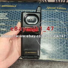 USED Motorola 9900X old handheld phone can be turned on