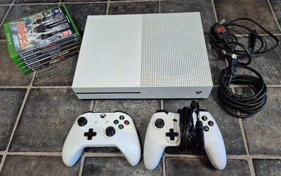 Microsoft XBox One S 1TB Konsole + 2 Controller + 5 Spiele + Kabel - funktionstüchtig