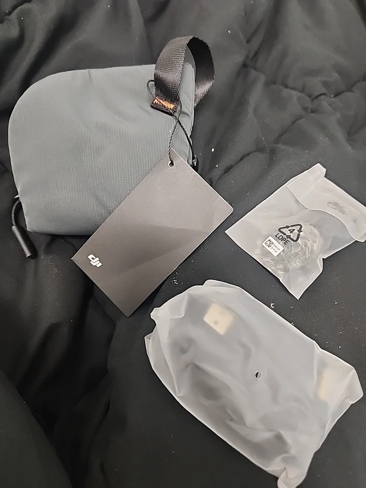 Micrófono DJI Mini (1 TX + 1 RX), micrófono de solapa inalámbrico para... Foto 2 de 3